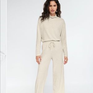 Wilfred Free Lounge Mockneck